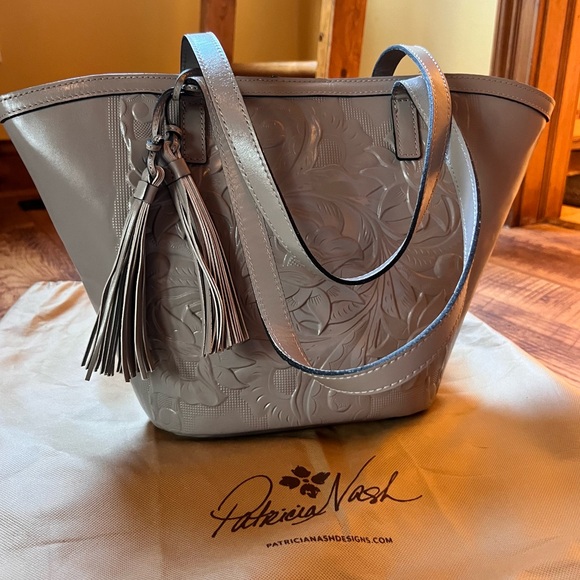 Patricia Nash Handbags - PATRICIA NASH TOTE BAG